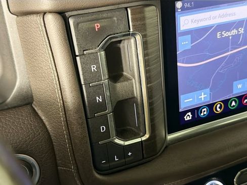 Used 2021 GMC Yukon XL Denali AWD/4WD image 17
