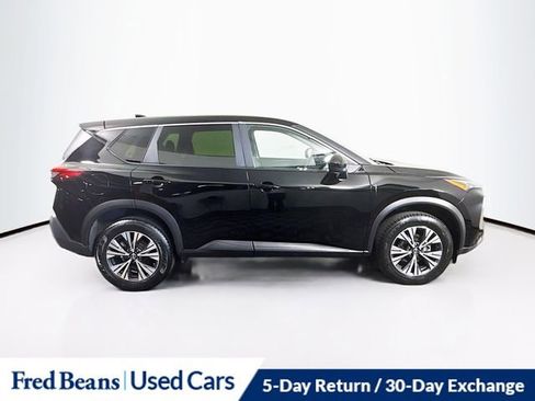 Used 2023 Nissan Rogue SV AWD/4WD image 9