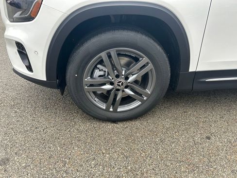 New 2026 Mercedes-Benz GLB 250 4MATIC image 26