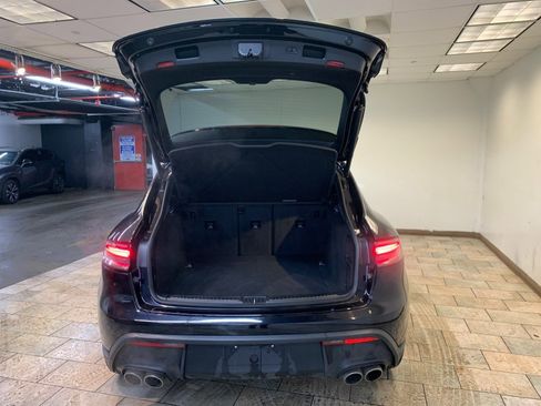 Used 2022 Porsche Macan S AWD/4WD image 9
