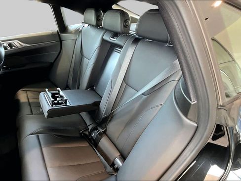 Used 2025 BMW 430i w/ Premium Package RWD image 22