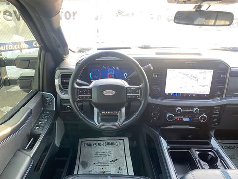 Used 2025 Ford F250 Platinum image 25