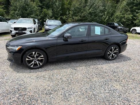 Used 2023 Volvo S60 B5 Plus w/ Climate Package AWD/4WD image 2