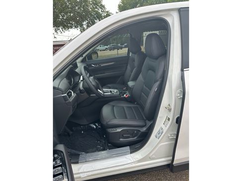 New 2025 MAZDA CX-5 Carbon Edition image 8