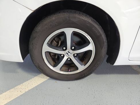 Used 2015 Honda Civic SE image 4