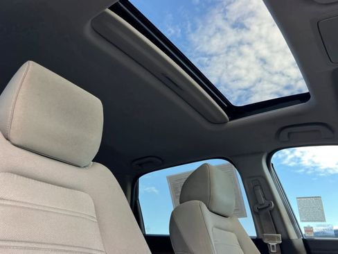 Used 2018 Honda CR-V EX image 18