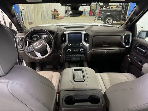 Used 2021 GMC Sierra 1500 SLT w/ SLT Premium Plus Package image 11