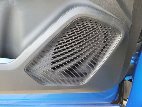 New 2026 Chevrolet Equinox EV LT image 24