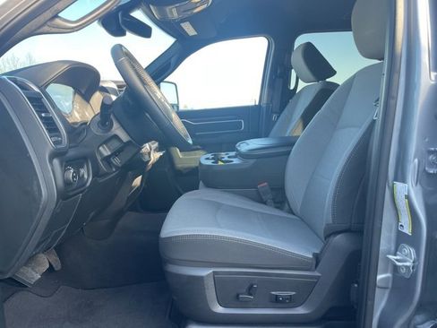 Used 2024 RAM 2500 Big Horn w/ Bed Utility Group image 8