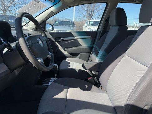 Used 2009 Chevrolet Aveo5 LT image 9