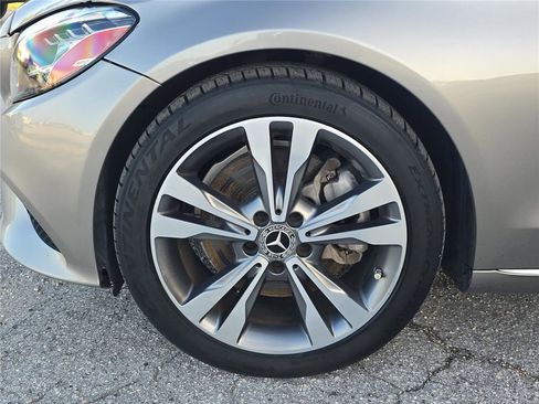 Used 2021 Mercedes-Benz C 300 Sedan image 9