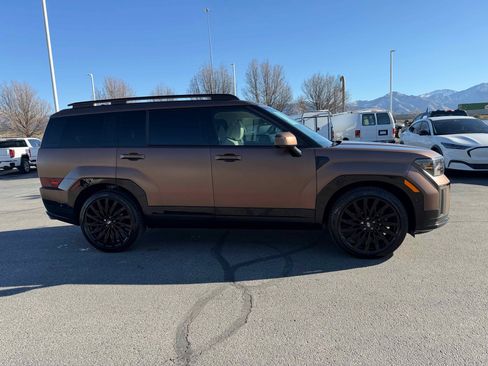 Used 2024 Hyundai Santa Fe Calligraphy image 9