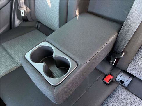 Certified 2023 Nissan Rogue SV image 13