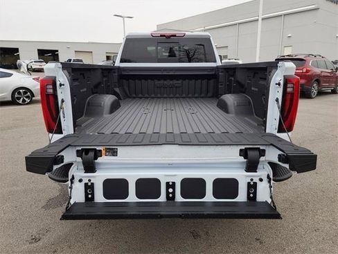 New 2026 GMC Sierra 3500 Denali w/ Denali Reserve Package image 8