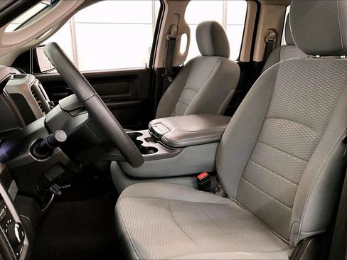 Used 2019 RAM 1500 Express w/ Express Value Package image 24