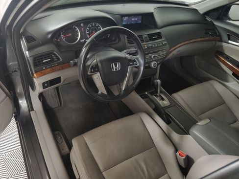 Used 2011 Honda Accord EX-L image 4