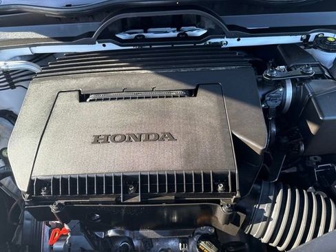 Certified 2025 Honda Pilot EX-L image 44