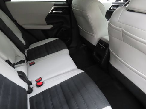 New 2026 Mitsubishi Outlander SE AWD/4WD image 23