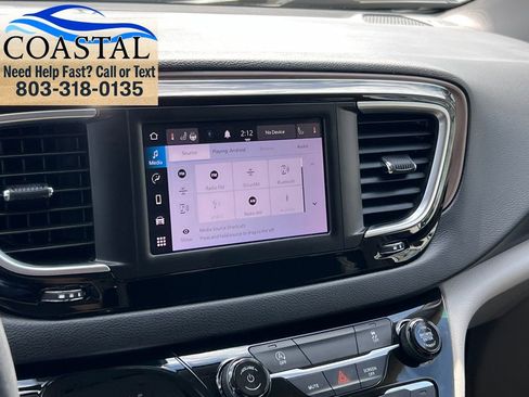 Used 2023 Chrysler Voyager LX FWD image 34