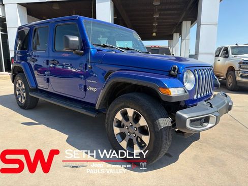 Used 2018 Jeep Wrangler Unlimited Sahara AWD/4WD image 1