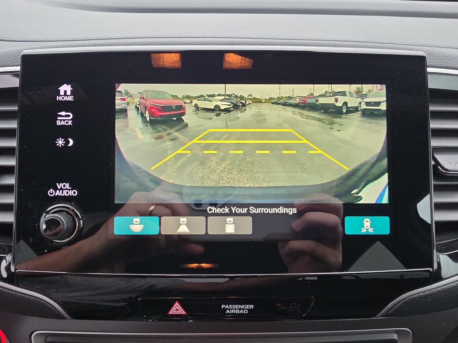 Used 2022 Honda Pilot Sport image 17