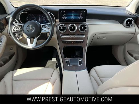 Used 2022 Mercedes-Benz GLC 300 4MATIC w/ Premium Package Lite image 15