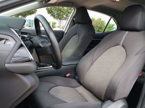 Used 2024 Toyota Camry LE image 26