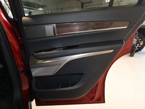 Certified 2026 Cadillac Vistiq Sport w/ LPO, Floor Liner Package AWD/4WD image 19