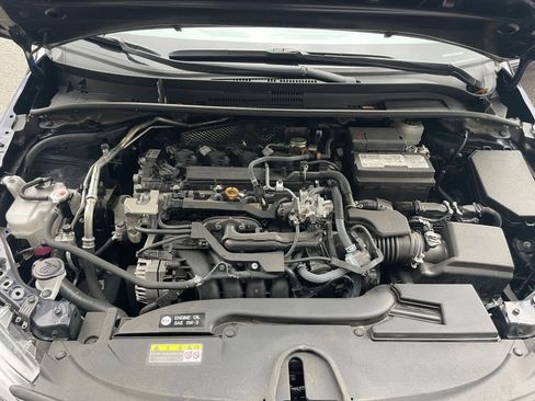 Used 2025 Toyota Corolla LE image 30