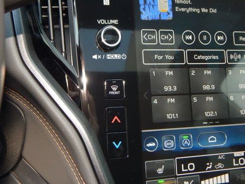 Certified 2025 Subaru Outback Wilderness AWD/4WD image 22