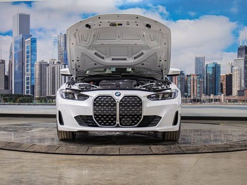 New 2026 BMW 430i xDrive w/ Premium Package image 4