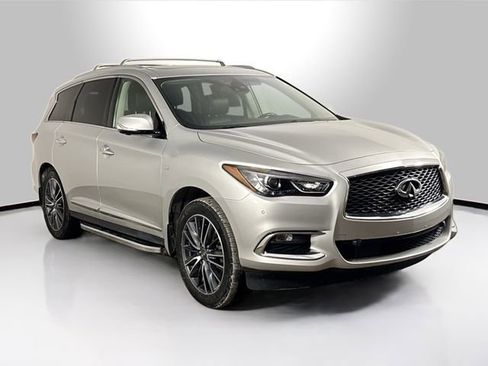 Used 2017 INFINITI QX60 Luxe w/ Deluxe Technology Package image 36