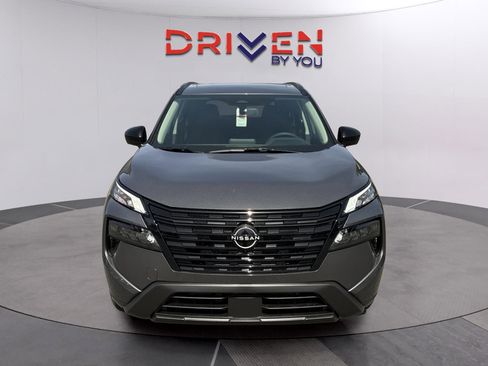 New 2026 Nissan Rogue SV FWD image 9