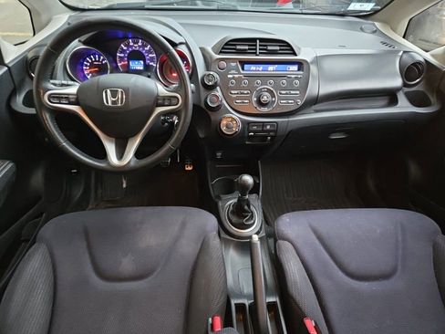 Used 2013 Honda Fit Sport image 8