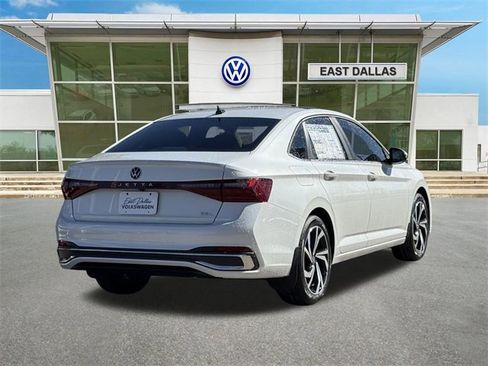 New 2026 Volkswagen Jetta SEL image 4