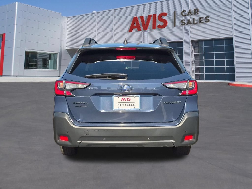 Used 2025 Subaru Outback Onyx Edition AWD/4WD image 7