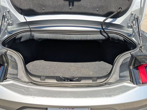 Used 2025 Ford Mustang Premium image 24