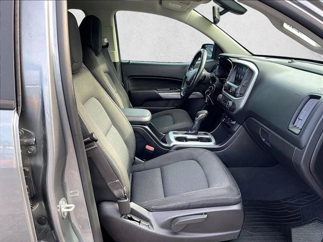 Used 2022 Chevrolet Colorado LT RWD image 9