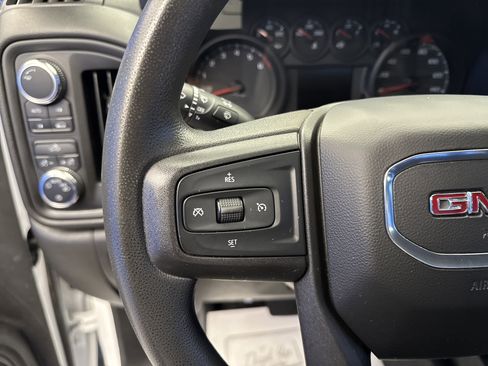 Used 2022 GMC Sierra 1500 Pro w/ Fleet Convenience Package image 15