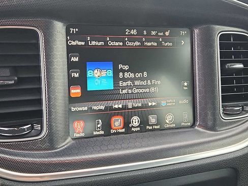 Used 2016 Dodge Charger SXT image 16