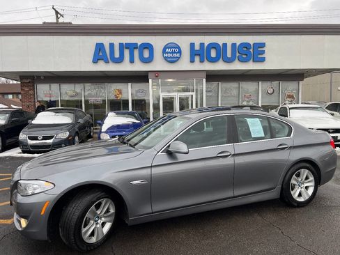 Used 2013 BMW 528i xDrive Sedan image 1