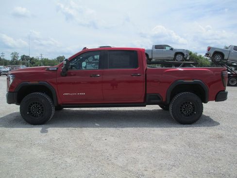 New 2026 GMC Sierra 2500 AT4X w/ AT4X AEV Edition AWD/4WD image 10