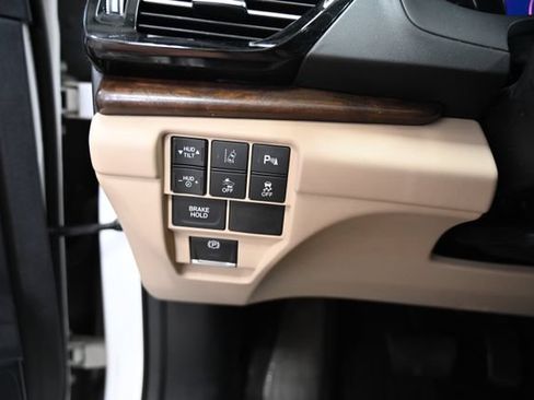 Used 2019 Acura RDX AWD w/ Advance Package image 27