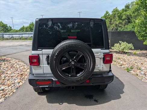 Used 2022 Jeep Wrangler Unlimited Sport AWD/4WD image 4
