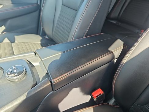 Used 2025 Nissan Rogue SV w/ Rock Creek Premium Package AWD/4WD image 24