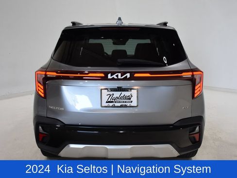 Used 2024 Kia Seltos SX AWD/4WD image 5