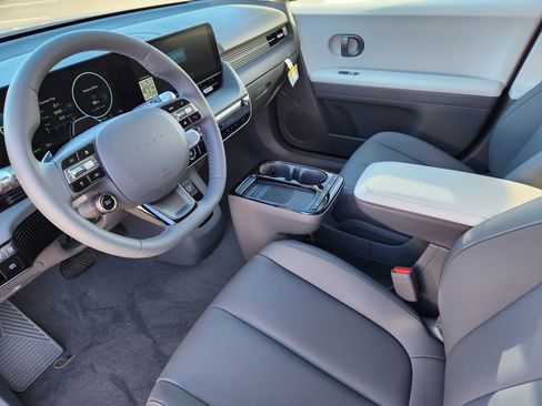 New 2026 Hyundai Ioniq 5 SEL image 8