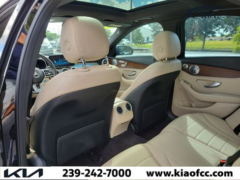 Used 2021 Mercedes-Benz C 300 4MATIC Sedan image 14