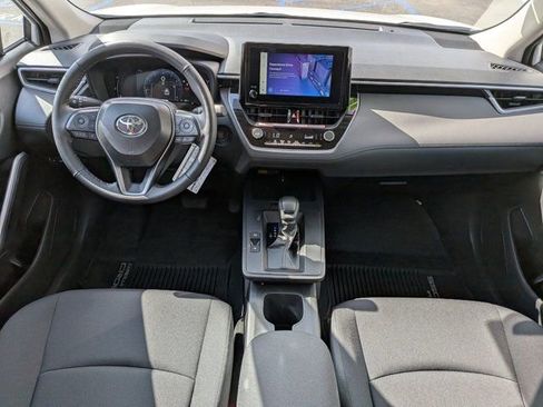 Certified 2026 Toyota Corolla Cross LE FWD image 15