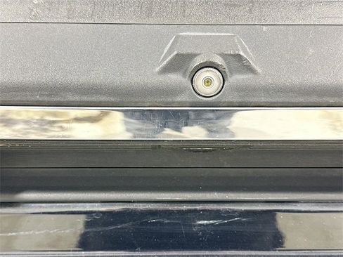 Used 2017 Ford F250 Lariat w/ Lariat Ultimate Package image 18